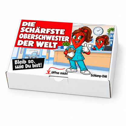 Die schärfste Oberschwester der Welt – Schrägansicht