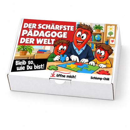 Der schärfste Pädagoge der Welt – Geschenkbox Schrägansicht