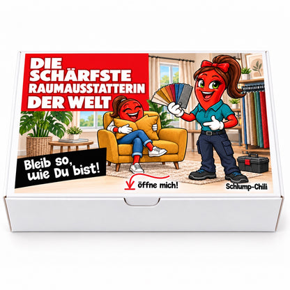 Die schärfste Raumausstatterin der Welt – Schachtel frontal